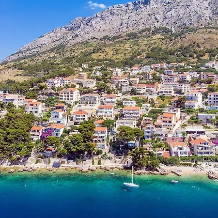 Luxury Pocrnja -heated Pool, Sauna, Jacuzzi, Pool Table * Omiš