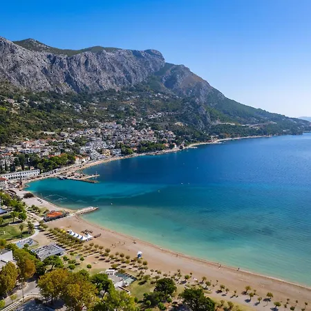 Villa Luxury Pocrnja -heated Pool, Sauna, Jacuzzi, Pool Table